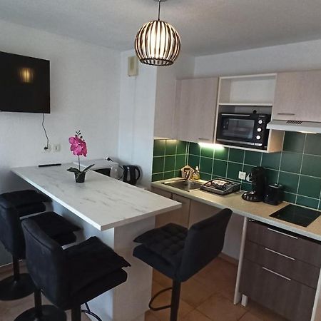 Appartement Face A La Gare Аннмасс Екстер'єр фото